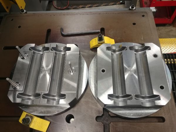 Machining Moulds / Molds on a CNC Lathe / Mill