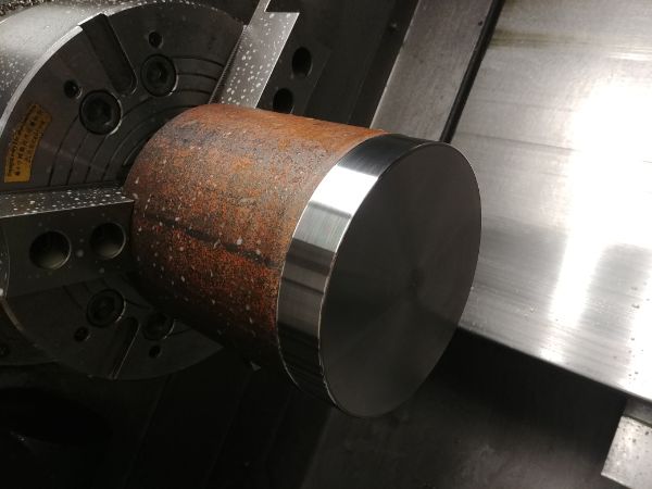 Machining Moulds / Molds on a CNC Lathe / Mill