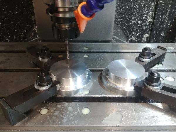 Machining Moulds / Molds on a CNC Lathe / Mill