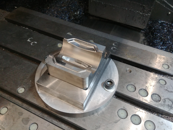 Machining Moulds / Molds on a CNC Lathe / Mill