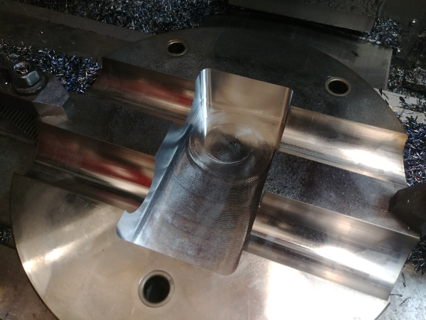 Machining Moulds / Molds on a CNC Lathe / Mill