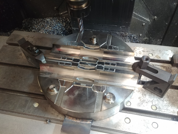 Machining Moulds / Molds on a CNC Lathe / Mill