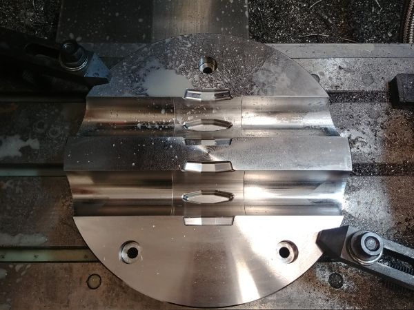 Machining Moulds / Molds on a CNC Lathe / Mill