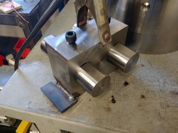 Machining Moulds / Molds on a CNC Lathe / Mill