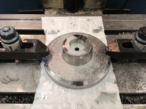 Machining Moulds / Molds on a CNC Lathe / Mill