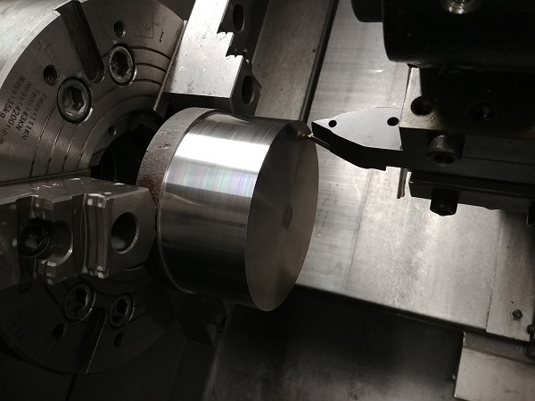 Machining Moulds / Molds on a CNC Lathe / Mill