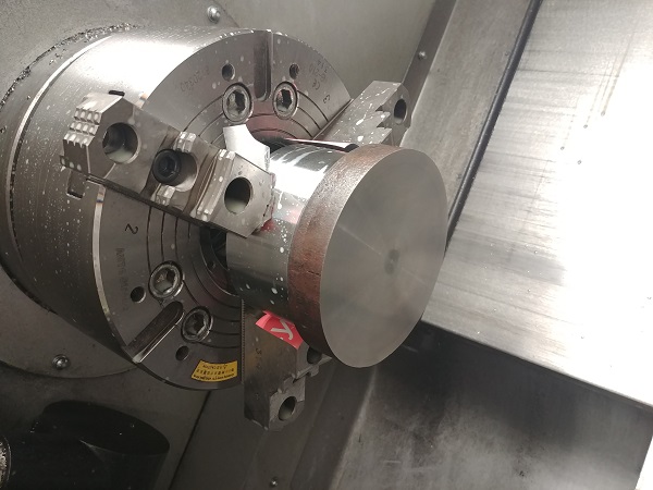 Machining Moulds / Molds on a CNC Lathe / Mill