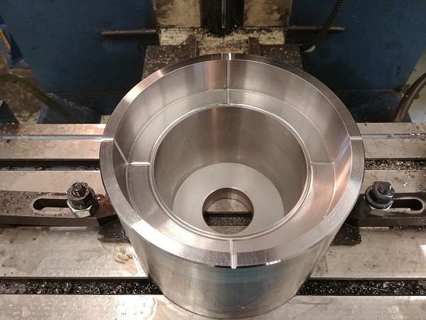 Machining Moulds / Molds on a CNC Lathe / Mill