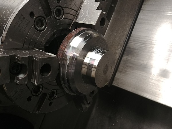 Machining Moulds / Molds on a CNC Lathe / Mill