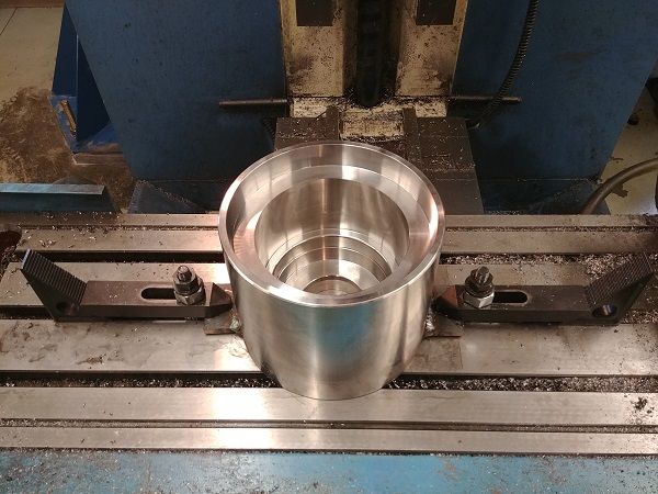 Machining Moulds / Molds on a CNC Lathe / Mill