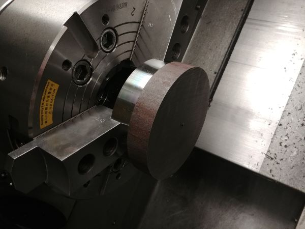 Machining Moulds / Molds on a CNC Lathe / Mill