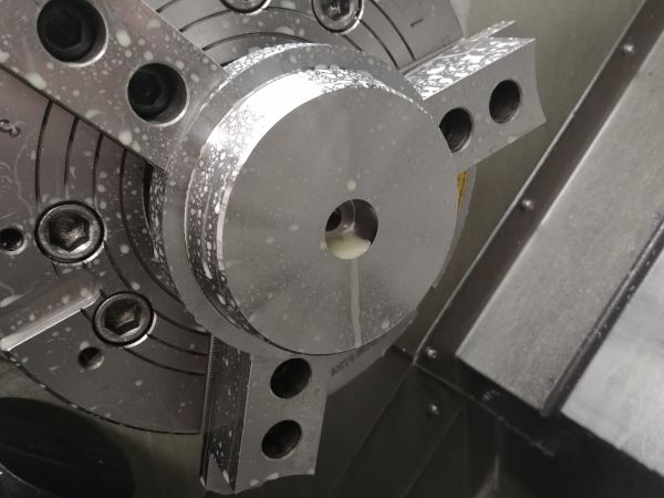 Machining Moulds / Molds on a CNC Lathe / Mill