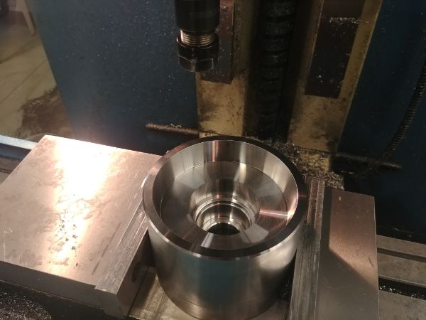 Machining Moulds / Molds on a CNC Lathe / Mill