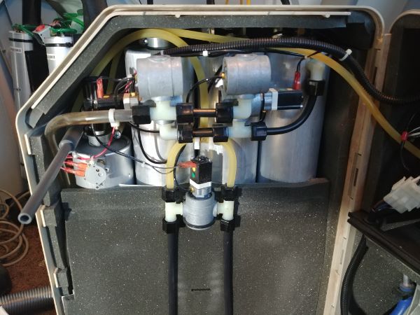 oxygen concentrator / generator