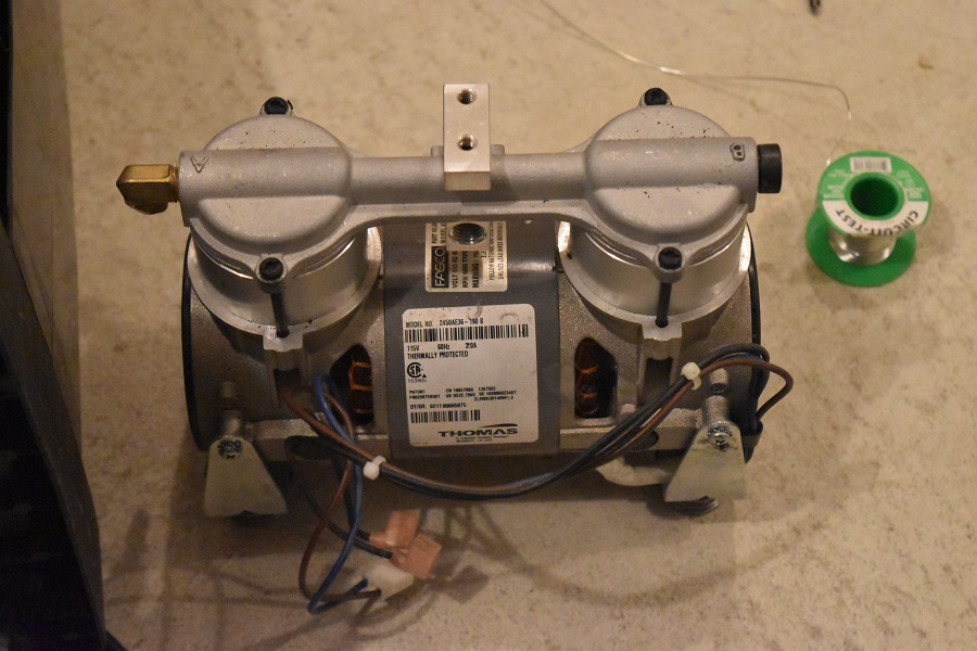oxygen concentrator / generator