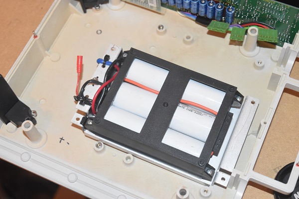 What's inside an oxygen monitor