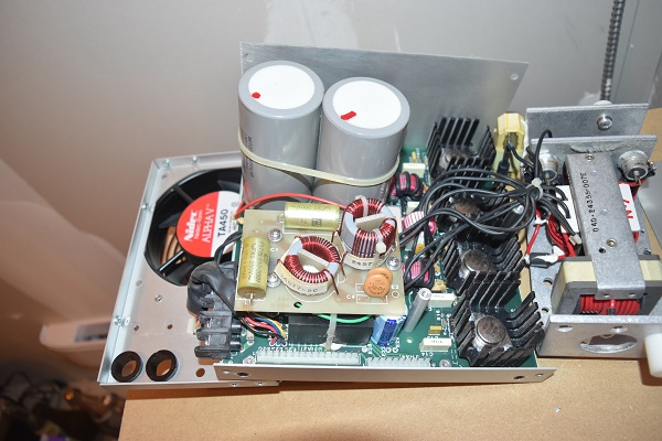 What's inside a 28V Power Supply