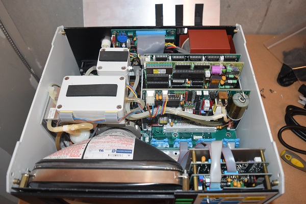 What's inside a vitals monitor