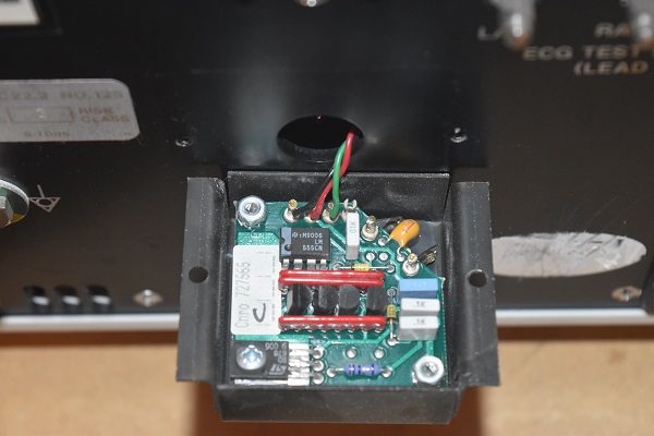 What's inside a vitals monitor