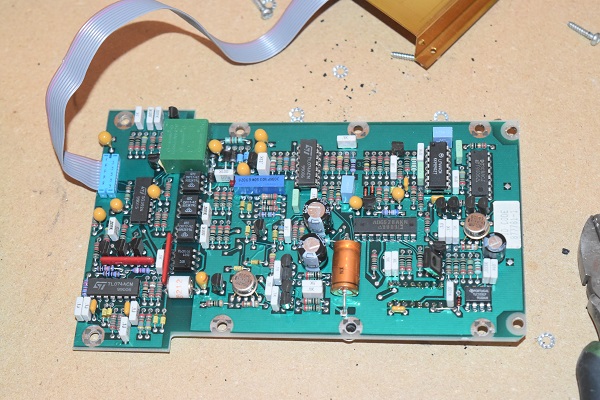 What's inside a vitals monitor