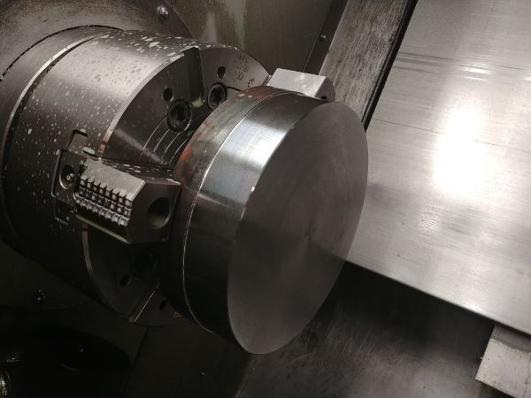 Machining Moulds / Molds on a CNC Lathe / Mill