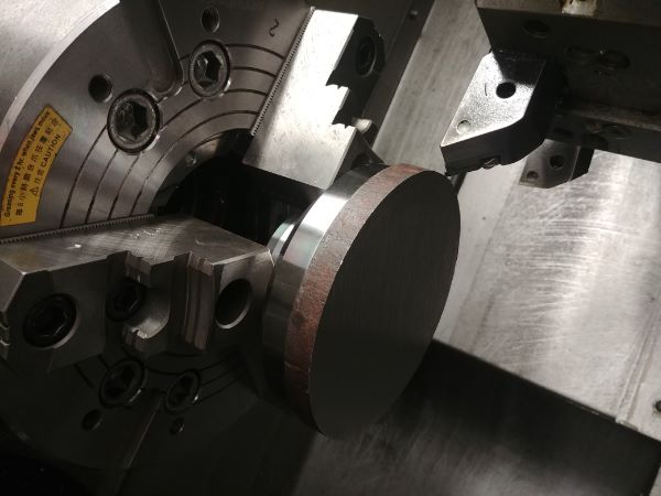 Machining Moulds / Molds on a CNC Lathe / Mill