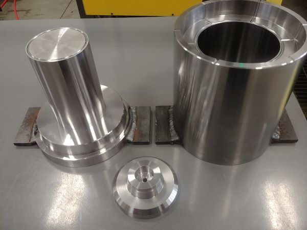 Machining Moulds / Molds on a CNC Lathe / Mill