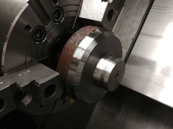 Machining Moulds / Molds on a CNC Lathe / Mill