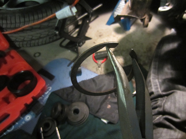 Captive Brake Rotors / Discs - Insert Retaining Clip