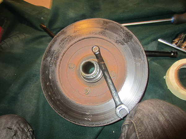 Captive Brake Rotors / Discs - Remove Hub Rotor Bolts