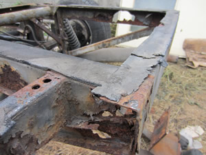 Reliant Scimitar - Rotten Chassis