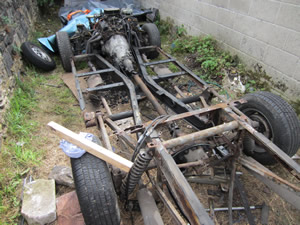 Reliant Scimitar - Rotten Chassis