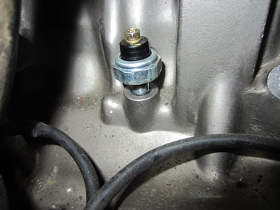 1998 Hornet Injection Project - Oil Pressure Switch