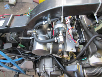 1998 Hornet Injection Project - Fuel Injection Plumbed In