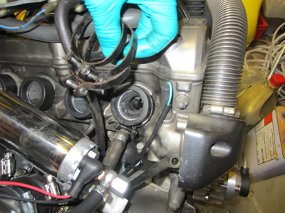1998 Hornet Injection Project - Install Injector Bodies