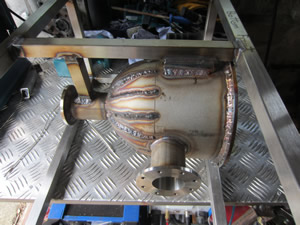 Nuclear Fusor - 316L Stainless Frame Welded to Vessel