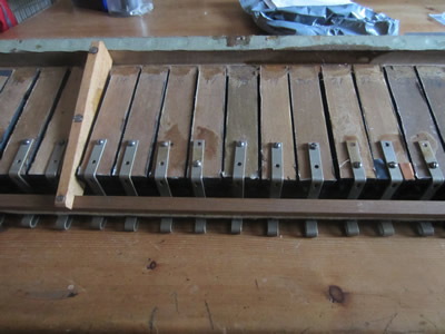 Steinhardt Player Piano - key actuator bellows