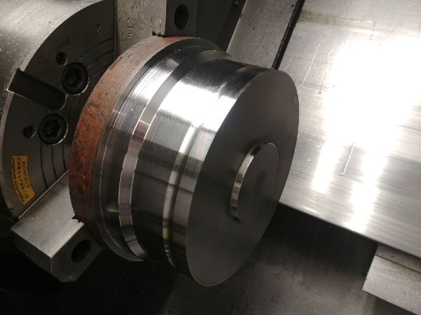 Machining Moulds / Molds on a CNC Lathe / Mill