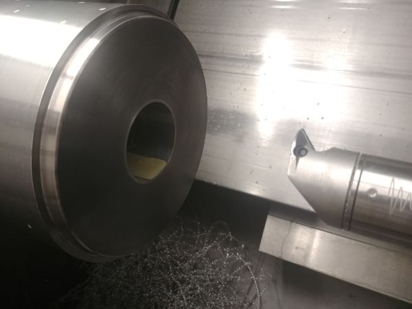 Machining Moulds / Molds on a CNC Lathe / Mill