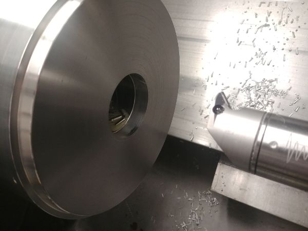 Machining Moulds / Molds on a CNC Lathe / Mill