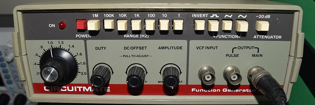 Circuitmate Function Generator